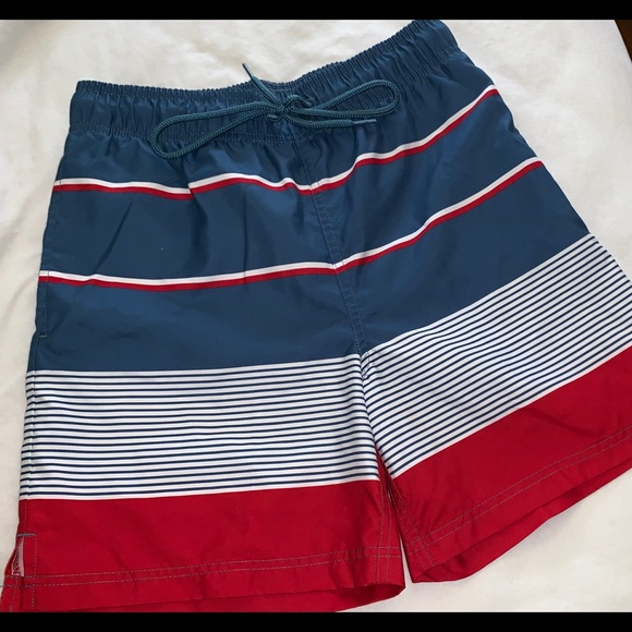 Men’s size small ( 28-30 ) Swimming Trunks - Picture 4 of 7